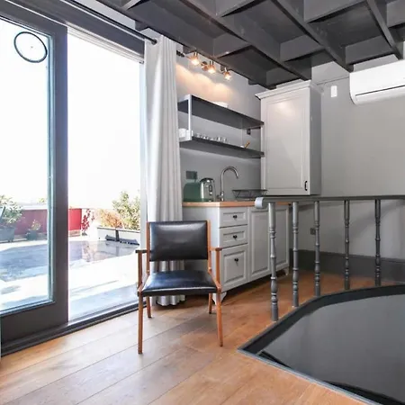 Karakoy Private 3bedrooms Terrace Sea View