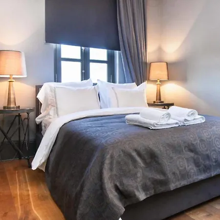 Karakoy Private 3bedrooms Terrace Sea View וילה איסטמבול